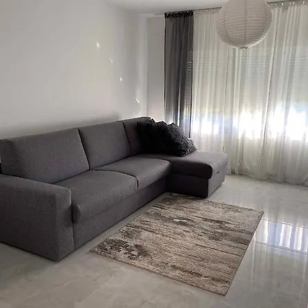 Apartment 2 Kampor