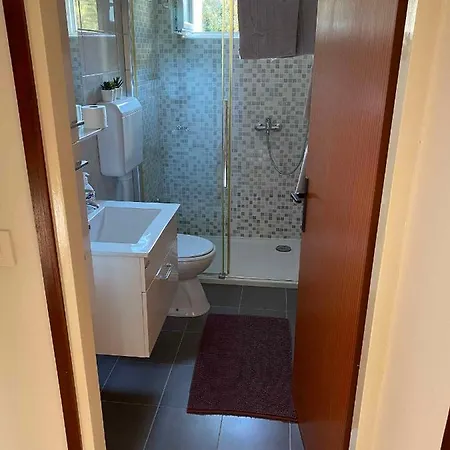 Apartment 2 Kampor